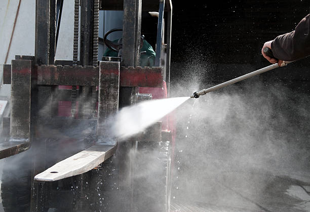 Local Pressure Washing Services in Stanton, MI